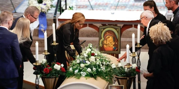 Συγκίνηση στο τελευταίο «αντίο» στον Σβεν Γκόραν Έρικσον – Παρών ο Ντέιβιντ Μπέκαμ