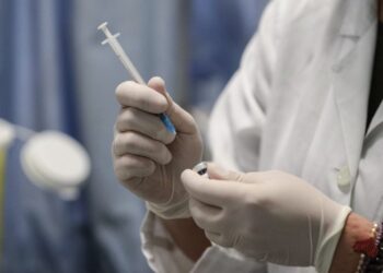 Κορονοϊός: Μετά την υποπαραλλαγή FLiRT έρχεται η XEC – Σε έξαρση στην Ευρώπη