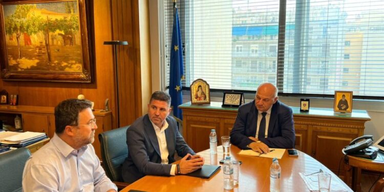 Δήμος Αγίας Παρασκευής: Συνάντηση του δημάρχου με τον υπουργό Αγροτικής Ανάπτυξης και Τροφίμων