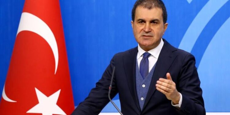 Σφοδρή επίθεση Τσελίκ σε Δένδια