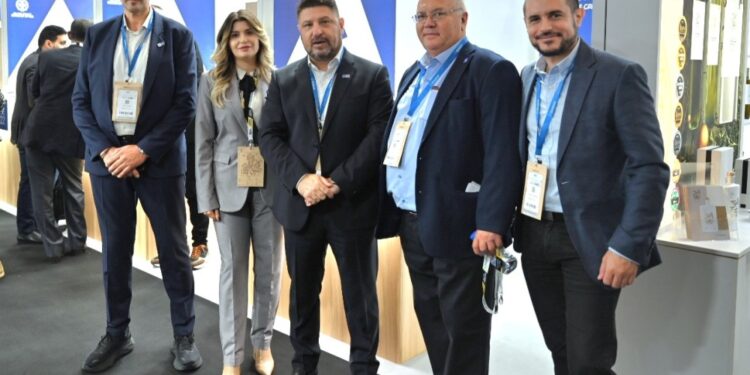 Στη Διεθνή Έκθεση Τροφίμων και Ποτών Sial Paris 2024 ο Νίκος Χαρδαλιάς