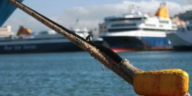 Δεμένα στα λιμάνια τα πλοία λόγω της 48ωρης απεργίας της ΠΝΟ