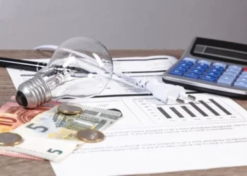 Χωρίς επιδότηση τα τιμολόγια ρεύματος του Οκτωβρίου