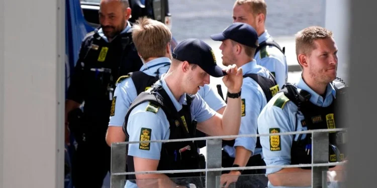 Δανία: Σε εξέλιξη οι έρευνες των Αρχών για τις εκρήξεις κοντά στην ισραηλινή πρεσβεία