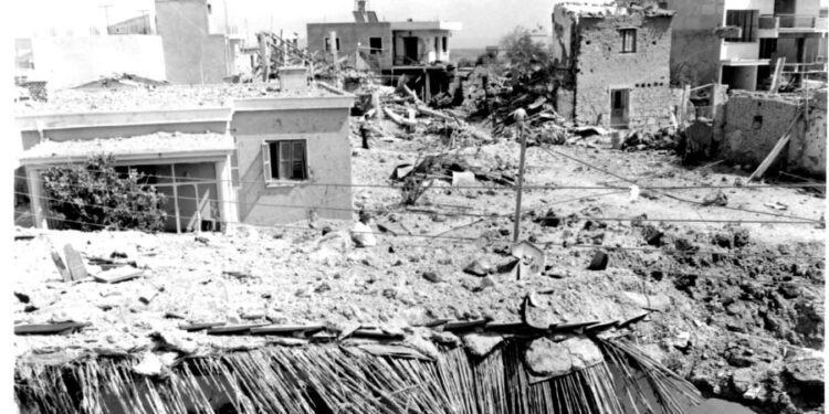 ΕΥΠ: Στο φως για πρώτη φορά απόρρητα έγγραφα από την τουρκική εισβολή στην Κύπρο