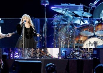 Fleetwood Mac: Ανακοίνωσαν νέο ντοκιμαντέρ που περιγράφει την ιστορία τους