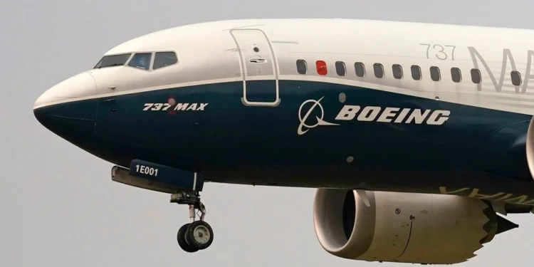 Έληξε η απεργία στην Boeing – Τι περιλαμβάνει η νέα συμφωνία με τους εργαζόμενους
