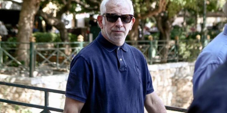 Διακόπηκε η δίκη του Πέτρου Φιλιππίδη σε δεύτερο βαθμό