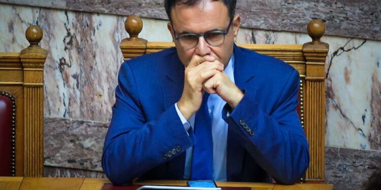 Παραιτήθηκε ο Αλέξης Πατέλης