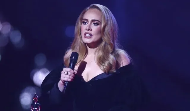 Adele: Ποιο τραγούδι της κινδυνεύει να αποσυρθεί παγκοσμίως