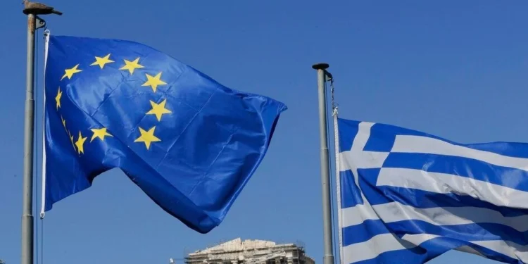 Economist: Στην τρίτη θέση παγκοσμίως η ελληνική οικονομία
