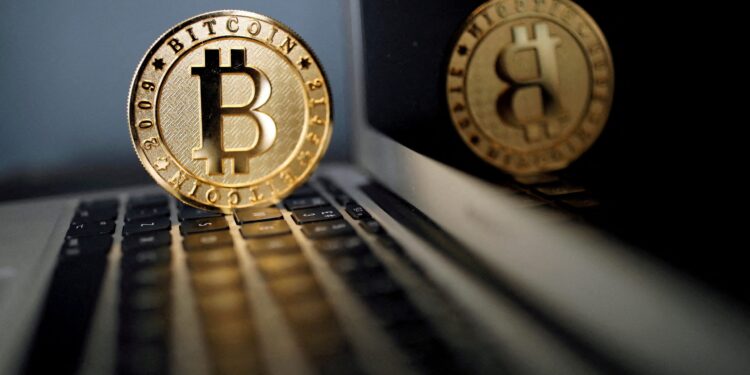 Το Bitcoin έσπασε το φράγμα των 100.000 δολαρίων για πρώτη φορά