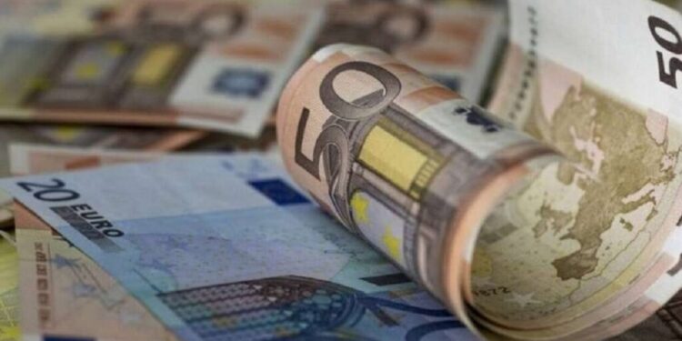e-ΕΦΚΑ: Σήμερα 18/12 η εφάπαξ οικονομική ενίσχυση σε συνταξιούχους και το επίδομα αλληλεγγύης σε ευάλωτους