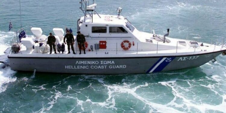 Τραγωδία στη Ρόδο με μετανάστες – Έπεσαν στη θάλασσα κατά την αποβίβασή τους – 8 νεκροί και 8 τραυματίες, ο ένας διασωληνωμένος