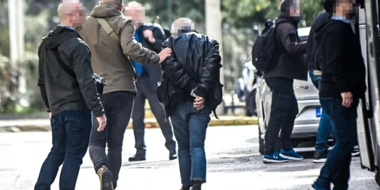 Κύκλωμα προστασίας: Πάνω από 85 εκατ. κέρδος – Τετάρτη και Πέμπτη απολογούνται οι 19 συλληφθέντες