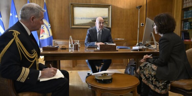 Δένδιας σε Γαλλίδα πρέσβη: Αντίθετη η Ελλάδα σε ενδεχόμενο πώλησης πυραύλων Meteor στην Τουρκία