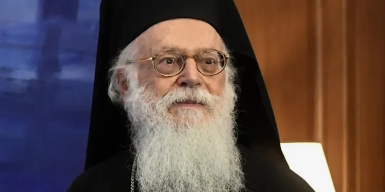 Αρχιεπίσκοπος Αναστάσιος: Ραγδαία επιδείνωση της υγείας του – Μπήκε στη ΜΕΘ