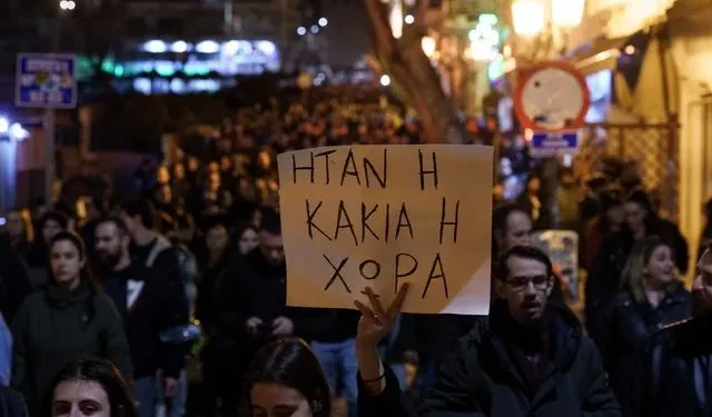 Στους δρόμους όλη η Ελλάδα για τα Τέμπη – Συγκέντρωση την Κυριακή στο Σύνταγμα