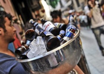 33 νεκροί στην Κωνσταντινούπολη από νοθευμένο αλκοόλ