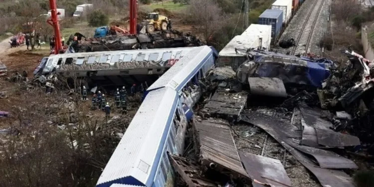 Τέμπη: Τι αναφέρει η Hellenic Train για το φορτίο της εμπορευματικής αμαξοστοιχίας