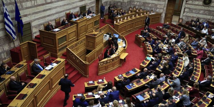 Άκαρπη και η τρίτη ψηφοφορία στη Βουλή για την εκλογή ΠτΔ