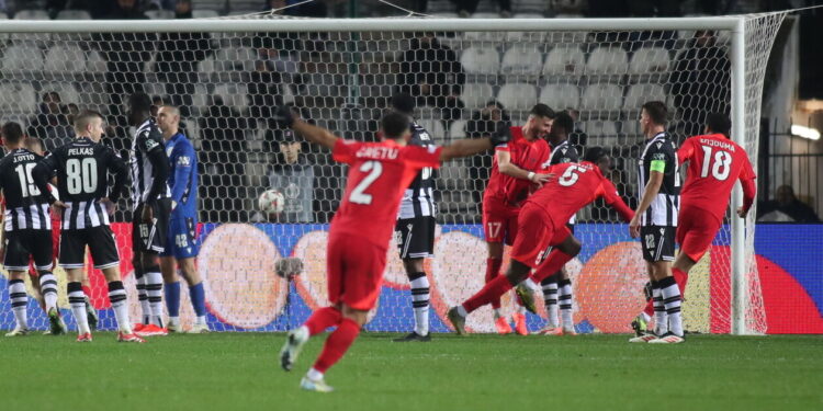 Europa League: Ήττα για τον ΠΑΟΚ με σκορ 2-1 από τη Στεάουα στην Τούμπα