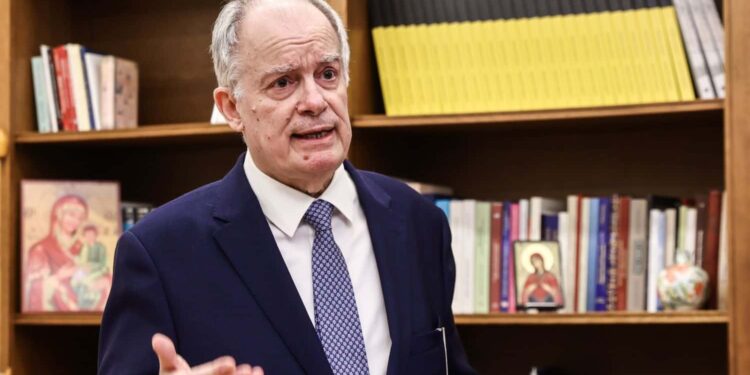 Tρικάκια στο σπίτι του Κ. Τασούλα από τον Ρουβίκωνα