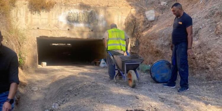 Περιφέρεια Αττικής: Σύμβαση για τον καθαρισμό ρεμάτων σε πυρόπληκτες περιοχές