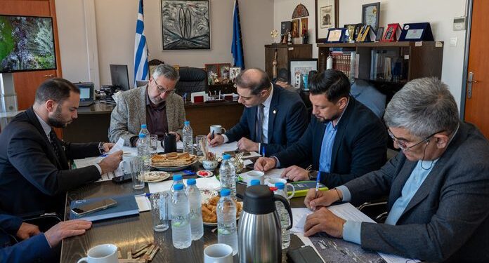 Τέσσερις Δήμοι ενώνονται για το ρέμα της Πικροδάφνης