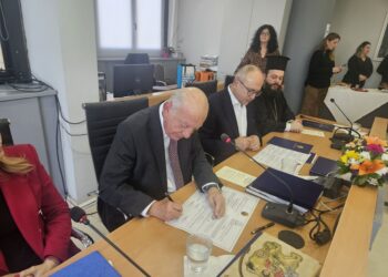Η τελετή αδελφοποίησης του Δήμου Ηρακλείου Αττικής με τον Δήμο Μόρφου