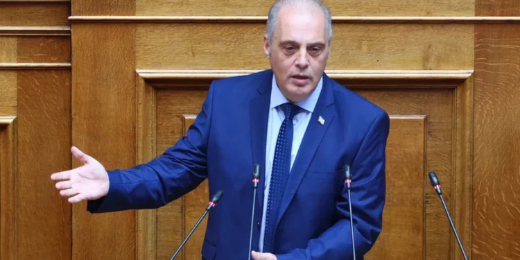 Απέχει από την τελετή ορκωμοσίας του Κωσταντίνου Τασούλα και η Ελληνική Λύση