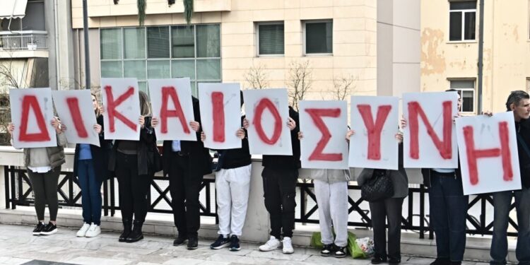 Δίκη Μάτι: Την ενοχή για 12 πρόσωπα και απαλλαγή για 9 ζήτησε η εισαγγελέας