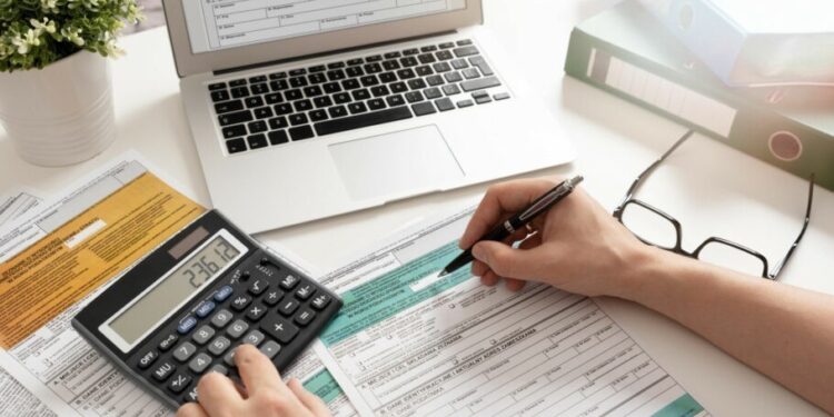 Φορολογικές δηλώσεις: Πάνω από 100.000 έχουν υποβληθεί – Χωρίς προβλήματα η διαδικασία