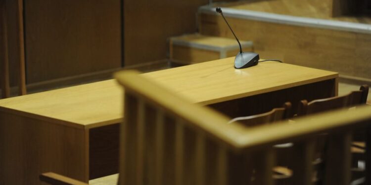 Μειώθηκε στο Εφετείο η ποινή της 31χρονης που πέταξε το μωρό της στον Αλιάκμονα το 2023