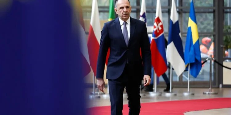 Γεραπετρίτης από Λουξεμβούργο: Η Ευρώπη θα πρέπει να αρθρώσει μία ενιαία φωνή