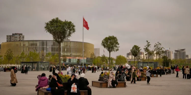 Κωνσταντινούπολη: Πόσο αναμενόμενος ήταν ο σεισμός: «Ο κίνδυνος δεν πέρασε» λένε Τούρκοι ειδικοί