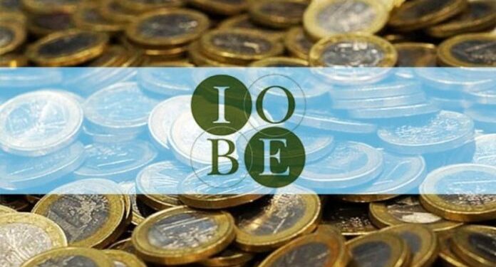 Στο 2,2% η ανάπτυξη το 2025 και στο 2,8 ο πληθωρισμός λόγω δασμών