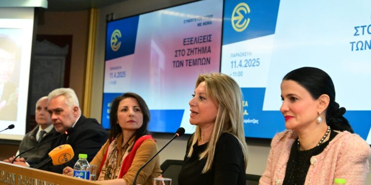 Μαρία Καρυστιανού – Μήνυση κατά των βουλευτών της ΝΔ στην προανακριτική