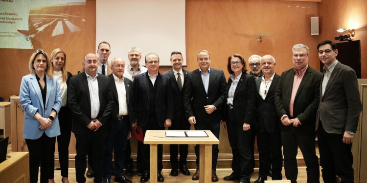 Ο Δήμος Αθηναίων ενώνει δυνάμεις με 44 Δήμους για καθαρή και φθηνή ενέργεια