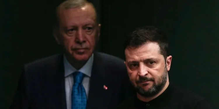 Στην Άγκυρα ο Ζελένσκι – Το απόγευμα οι συνομιλίες στην Κωνσταντινούπολη, σύμφωνα με την τουρκική προεδρία