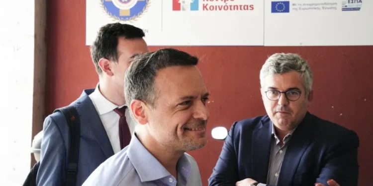 Το Κέντρο Κοινότητας στο κτίριο της Λιοσίων εγκαινίασε ο Χάρης Δούκας