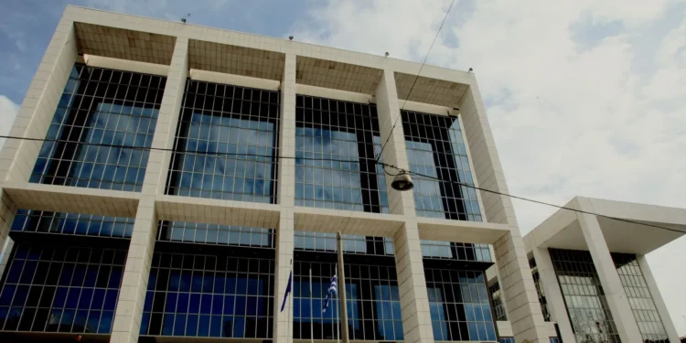 Τηλεφώνημα για βόμβα στο Εφετείο – Κλειστή η Λουκάρεως