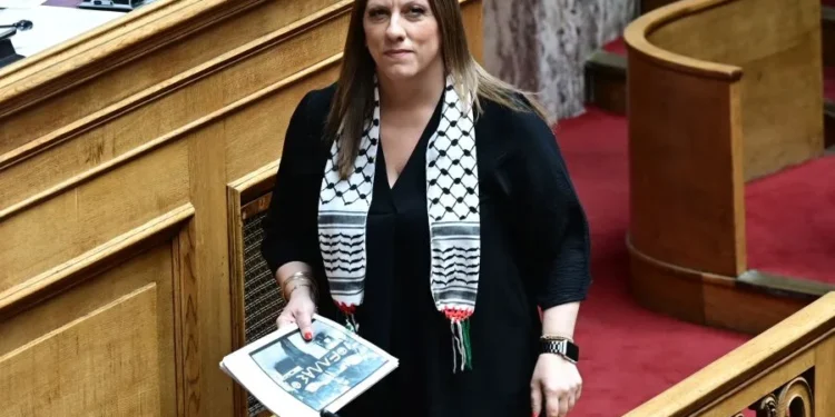Επίθεση Κωνσταντοπούλου σε Μητσοτάκη για Γάζα