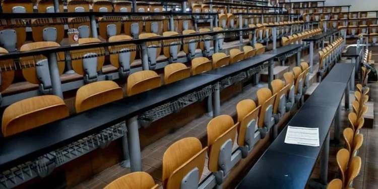 Υπ. Παιδείας: Μέχρι πότε υποβάλλονται αιτήσεις για τις κατ’ εξαίρεση μετεγγραφές φοιτητών