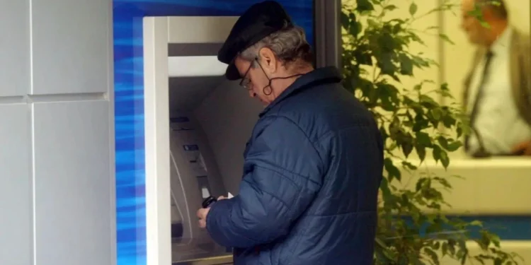 Συντάξεις Ιουνίου: Πότε θα γίνουν οι πληρωμές – Αναλυτικά οι ημερομηνίες ανά ταμείο