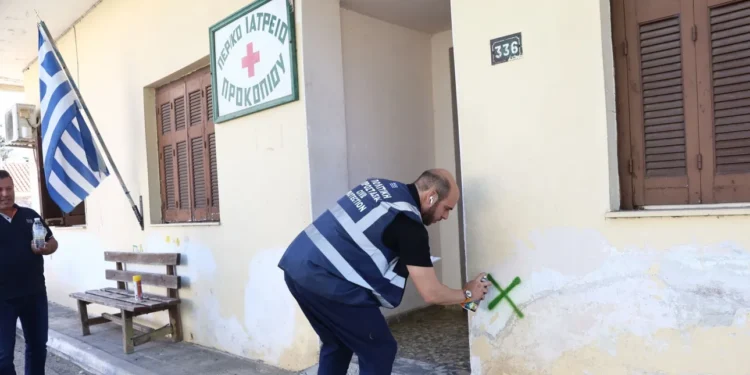Σεισμός στην Εύβοια: Συνεχίζονται οι έλεγχοι στα κτήρια – Κλειστά και σήμερα τα σχολεία