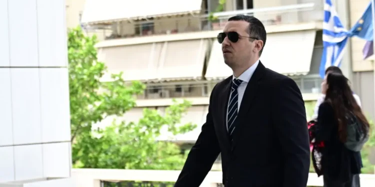 Σπαρτιάτες: Αθώοι οι 11 βουλευτές κι ο Κασιδιάρης για την υπόθεση εξαπάτησης εκλογέων