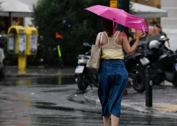 Καιρός: Μετά τους 36°C έρχονται καταιγίδες, κεραυνοί και χαλάζι, αστάθεια όλη την επόμενη εβδομάδα
