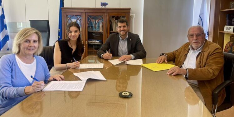 Δήμος Κηφισιάς: Υπογραφή σύμβασης για το “μπαλόνι” του Ζηρινείου