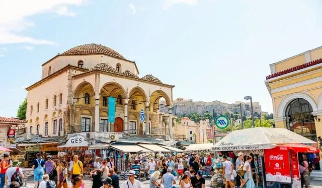 “Σαφάρι” ελέγχων στις τουριστικές περιοχές – Τι μπαίνει στο “ραντάρ” των αρχών